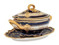 A Haviland & Co. Limoges Porcelain Sauce Tureen