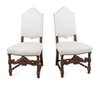 A Pair of William & Mary Style Oak Side Chairs — 20th CENTURY