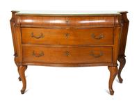 An Italian Louis XV Style Olive Wood Bombe Commode — 19TH/20TH CENTURY