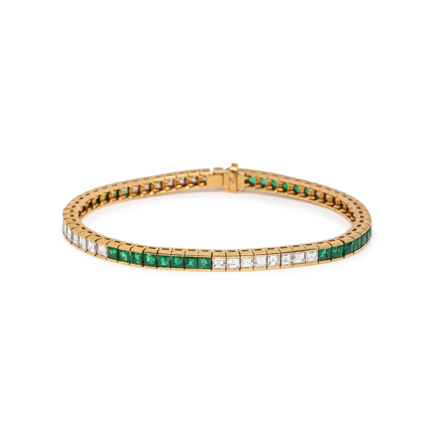 YELLOW GOLD, DIAMOND, AND EMERALD BRACELET