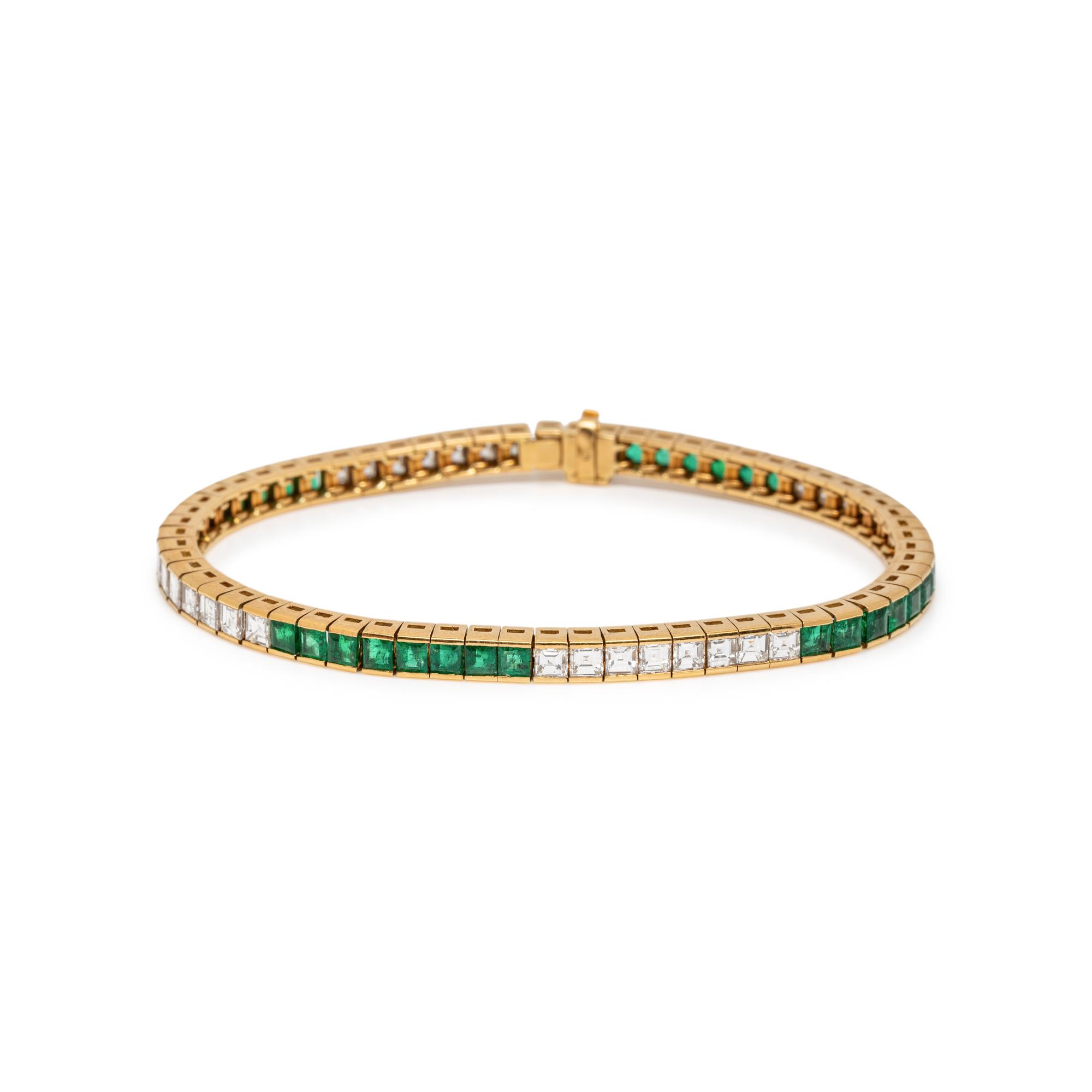 YELLOW GOLD, DIAMOND, AND EMERALD BRACELET