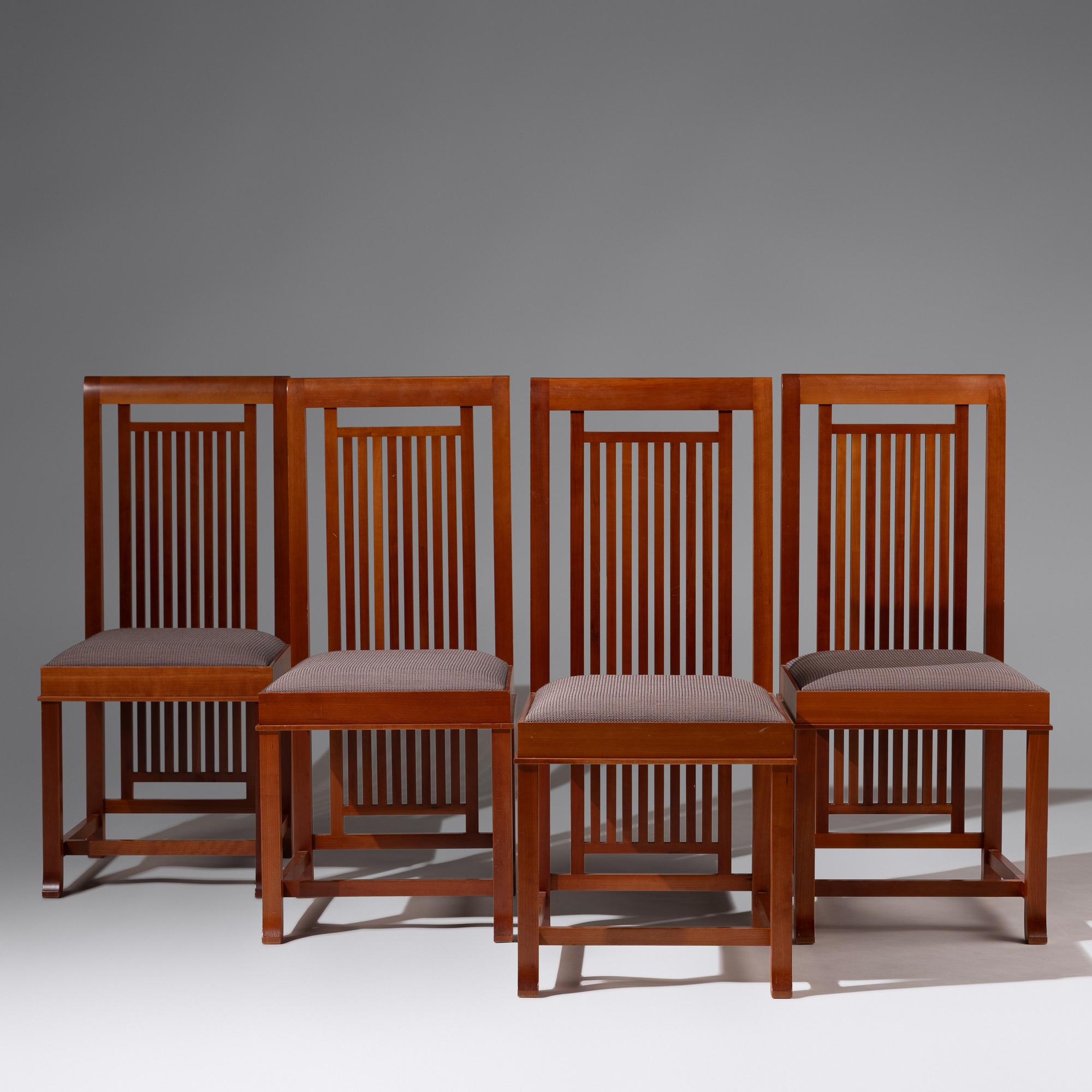 Set of 4 ' 614 Coonley 2' dining chairs Cassina, Italy, designed 1907 | 1992