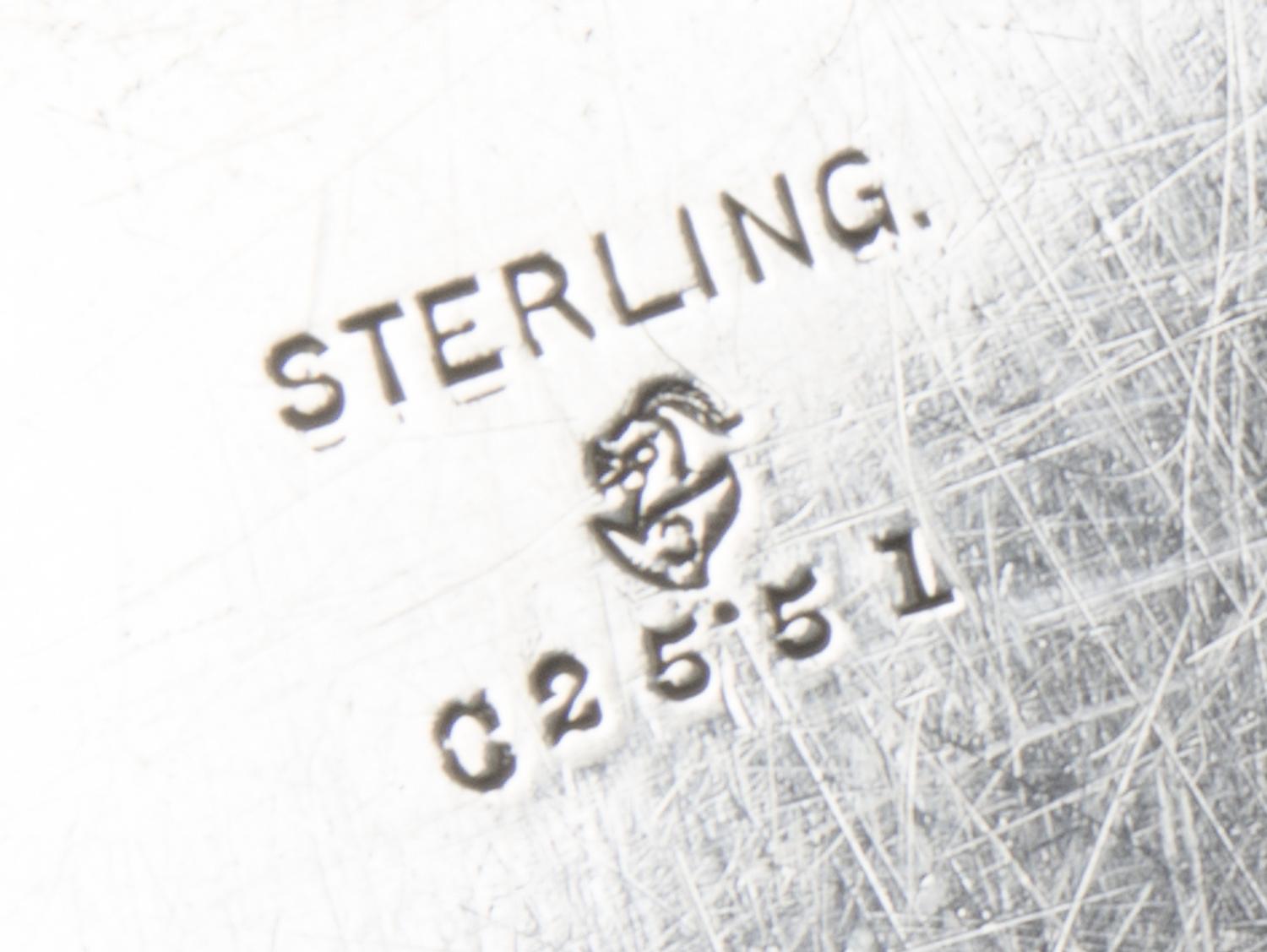 An American Silver Meat Platter, International Silver Co., Meriden, CT, 20th Century, of shaped oval form.