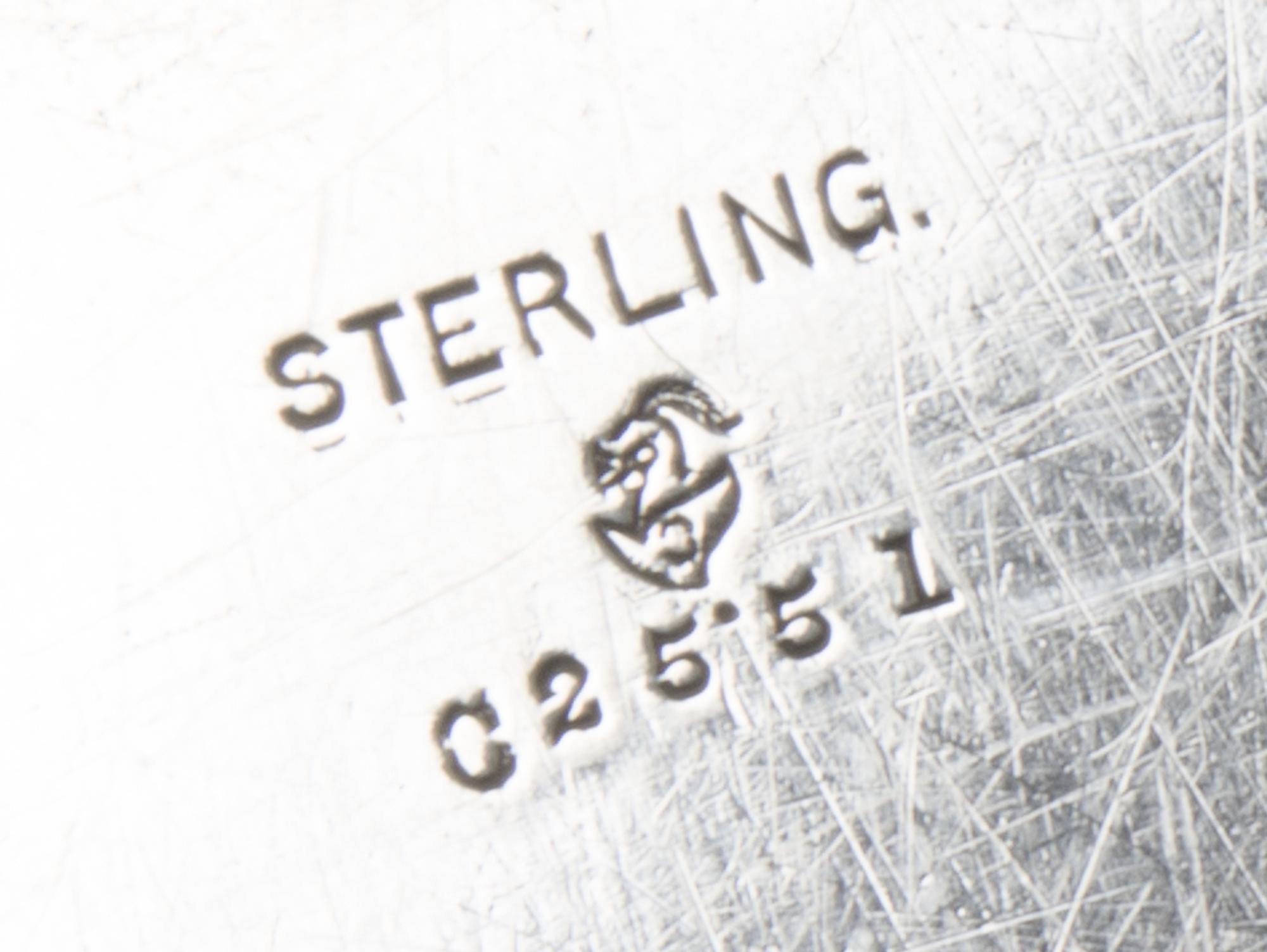 An American Silver Meat Platter, International Silver Co., Meriden, CT, 20th Century, of shaped oval form.