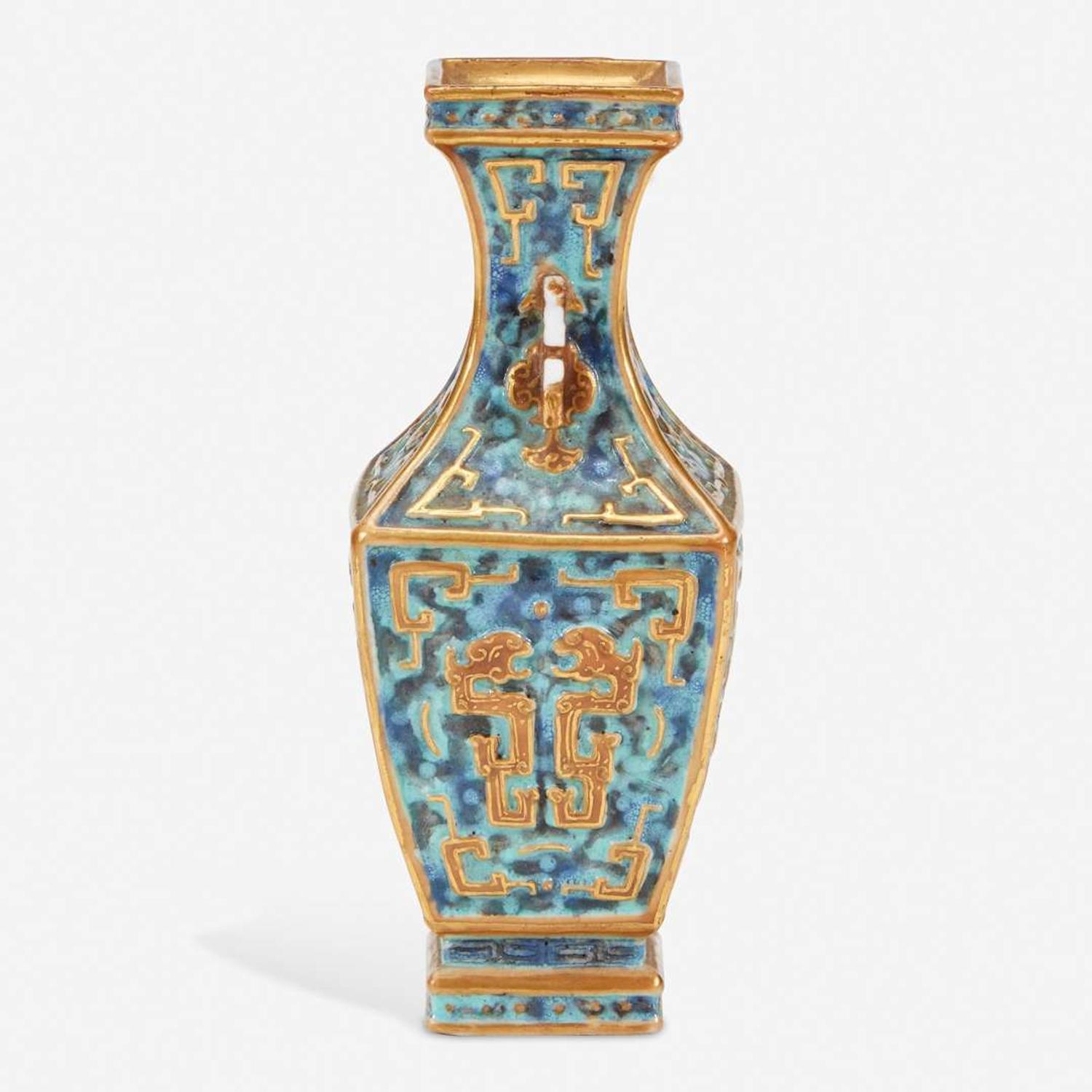 An unusual small Chinese archaistic enameled and gilt porcelain cabinet vase 倣古风格珐琅彩花瓶 Six-character "Da Qing Qianlong yuzhi" seal mark “??????”???