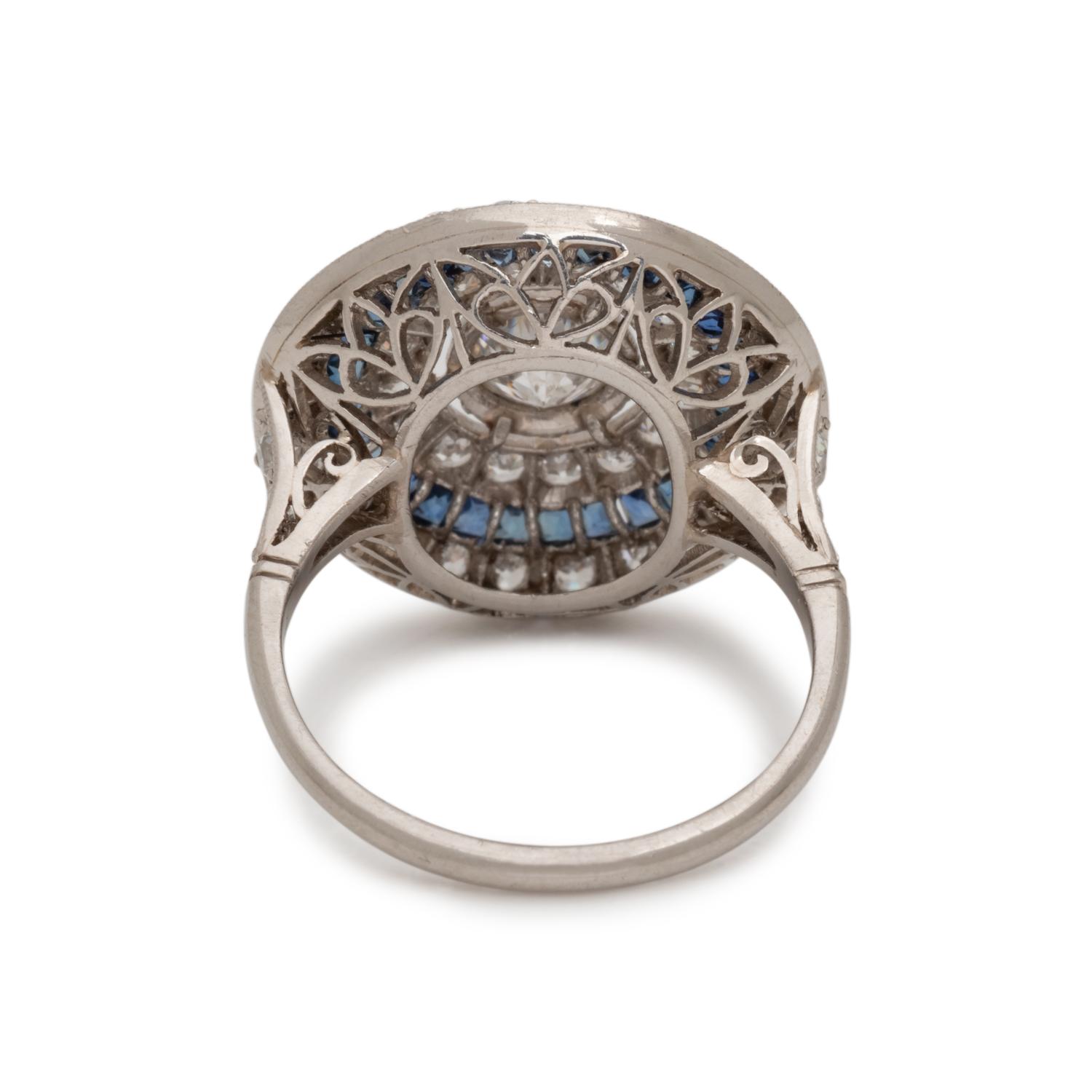 DIAMOND AND SAPPHIRE RING