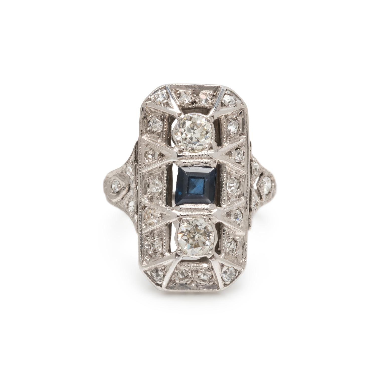 DIAMOND AND SYNTHETIC SAPPHIRE RING