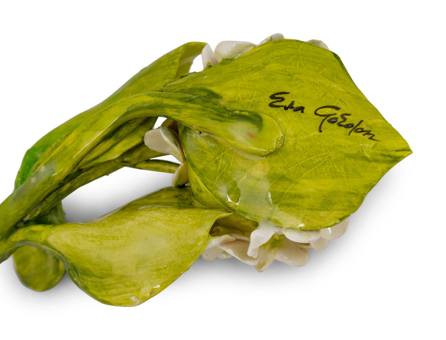 A Collection of Sixteen Eva Gordon Ceramic Fruits and Vegetables — 20TH CENTURY