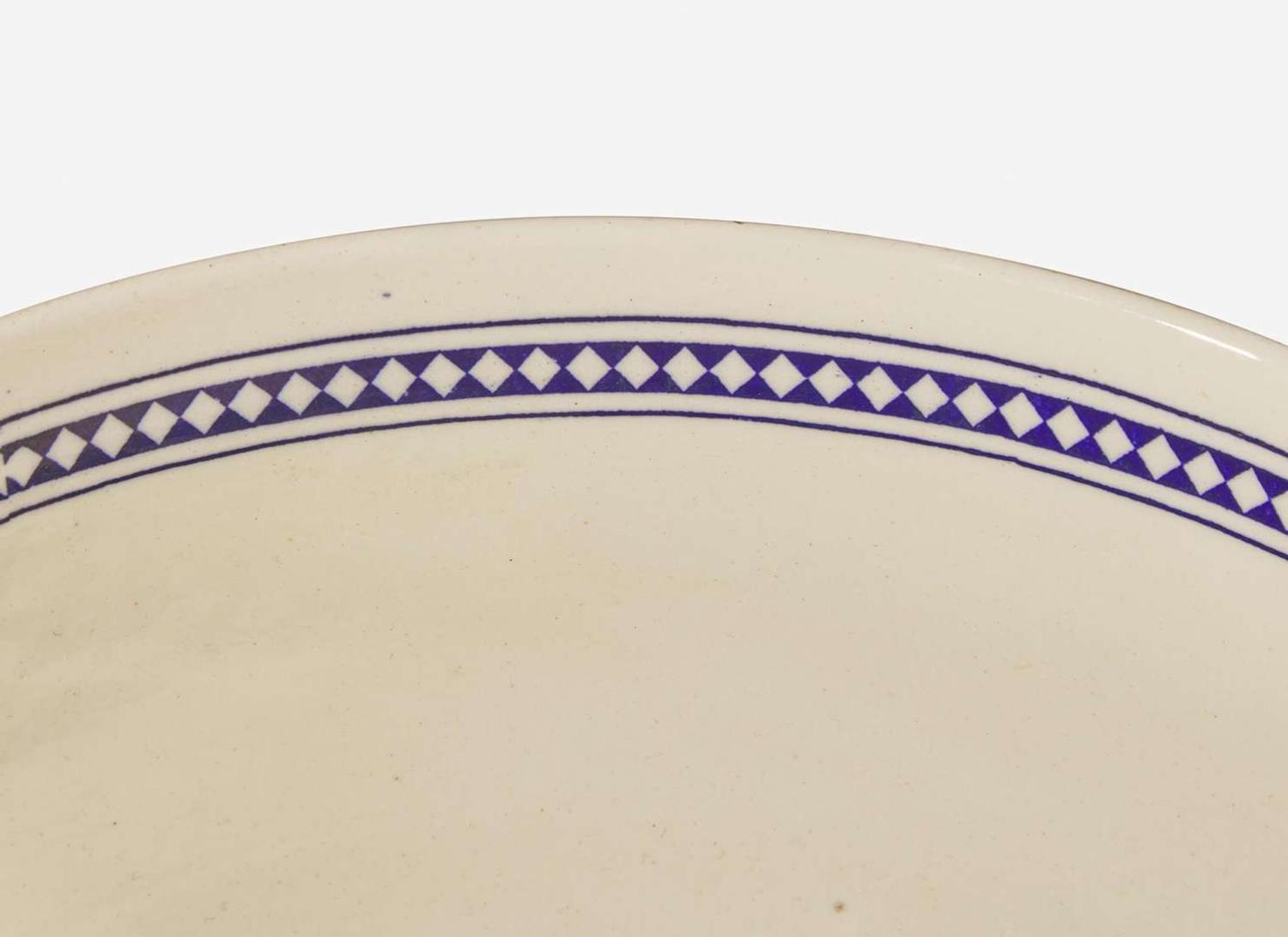 A Wedgwood Istria Pattern Queensware Bowl, UK, 1920s
