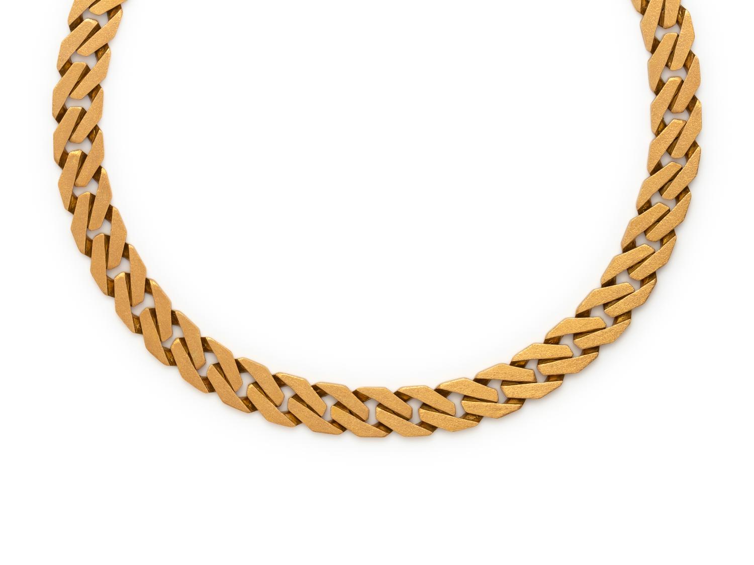 YELLOW GOLD NECKLACE