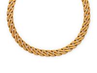 YELLOW GOLD NECKLACE