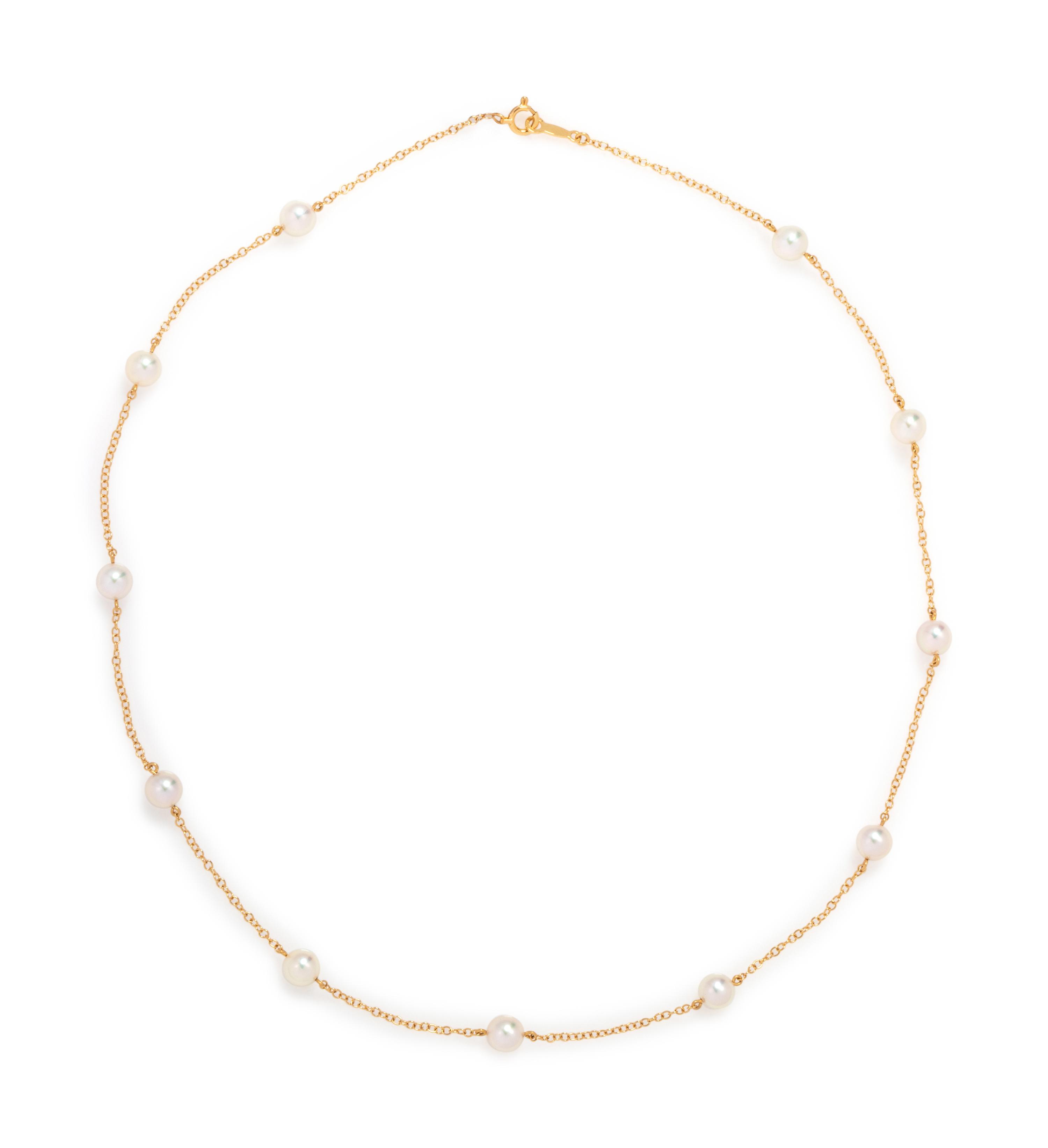 MIKIMOTO, YELLOW GOLD AND CULTURED PEARL NECKLACE