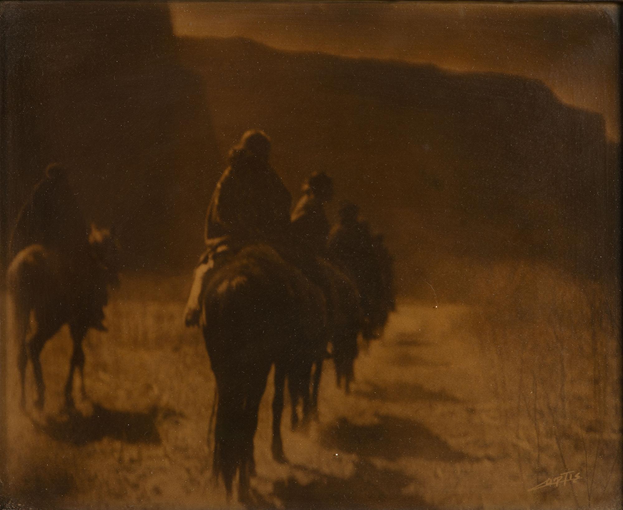 CURTIS, Edward S (1868-1952), photographer. The Vanishing Race .