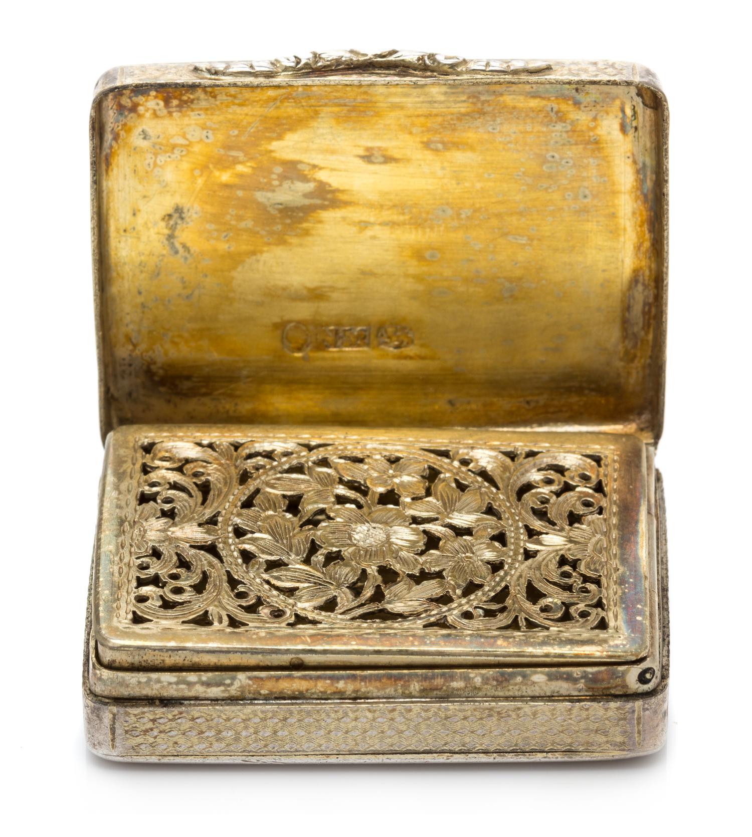 A William IV Silver Vinaigrette, Nathaniel Mills, Birmingham, 1840, having an engine turned case centered by a rectangular monogrammed