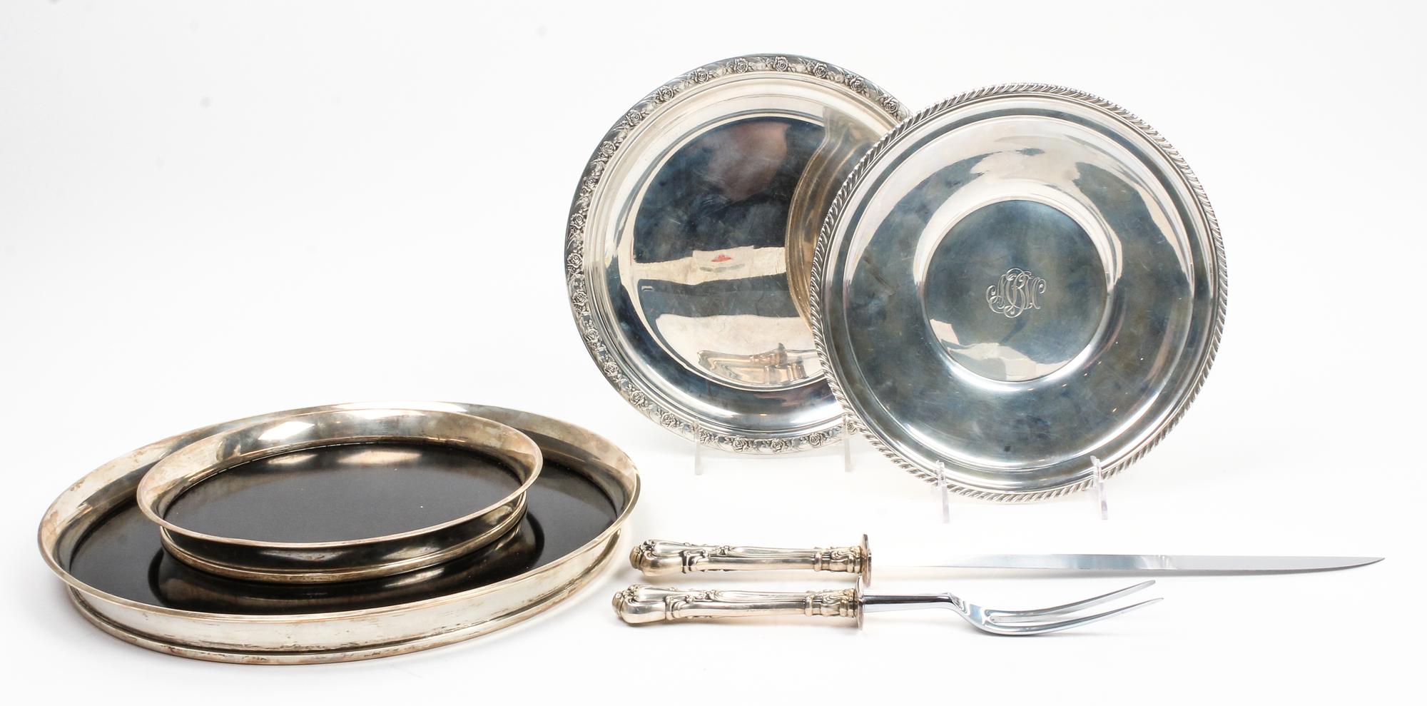 A Collection of American Silver Articles, SECOND HALF 20TH CENTURY, comprising two lacquered trays with Gorham bands, a Gorham tray, a