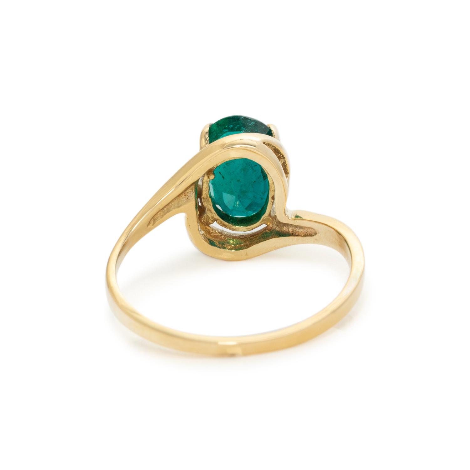EMERALD RING