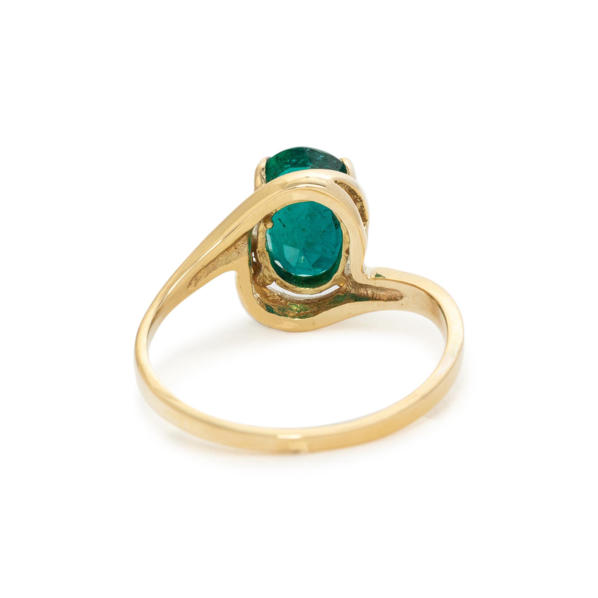 EMERALD RING