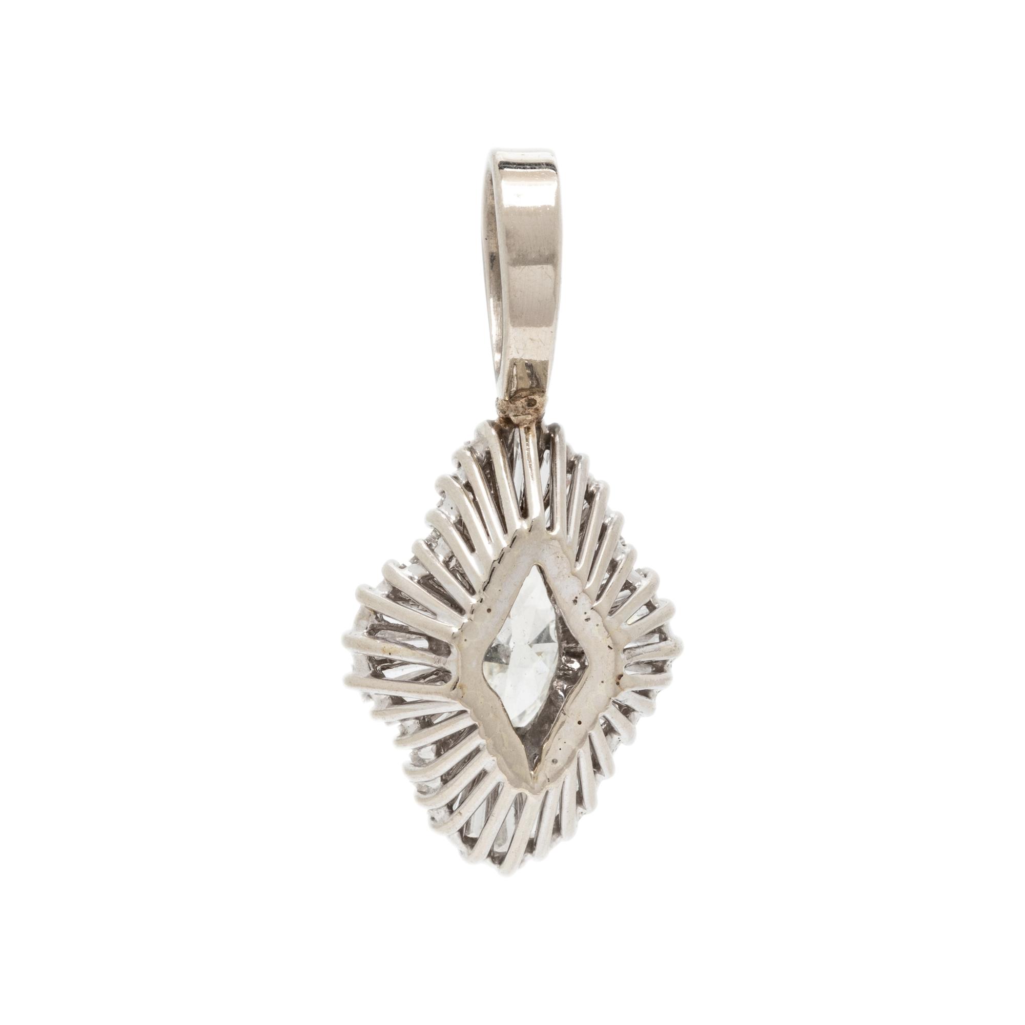 DIAMOND AND WHITE GOLD PENDANT