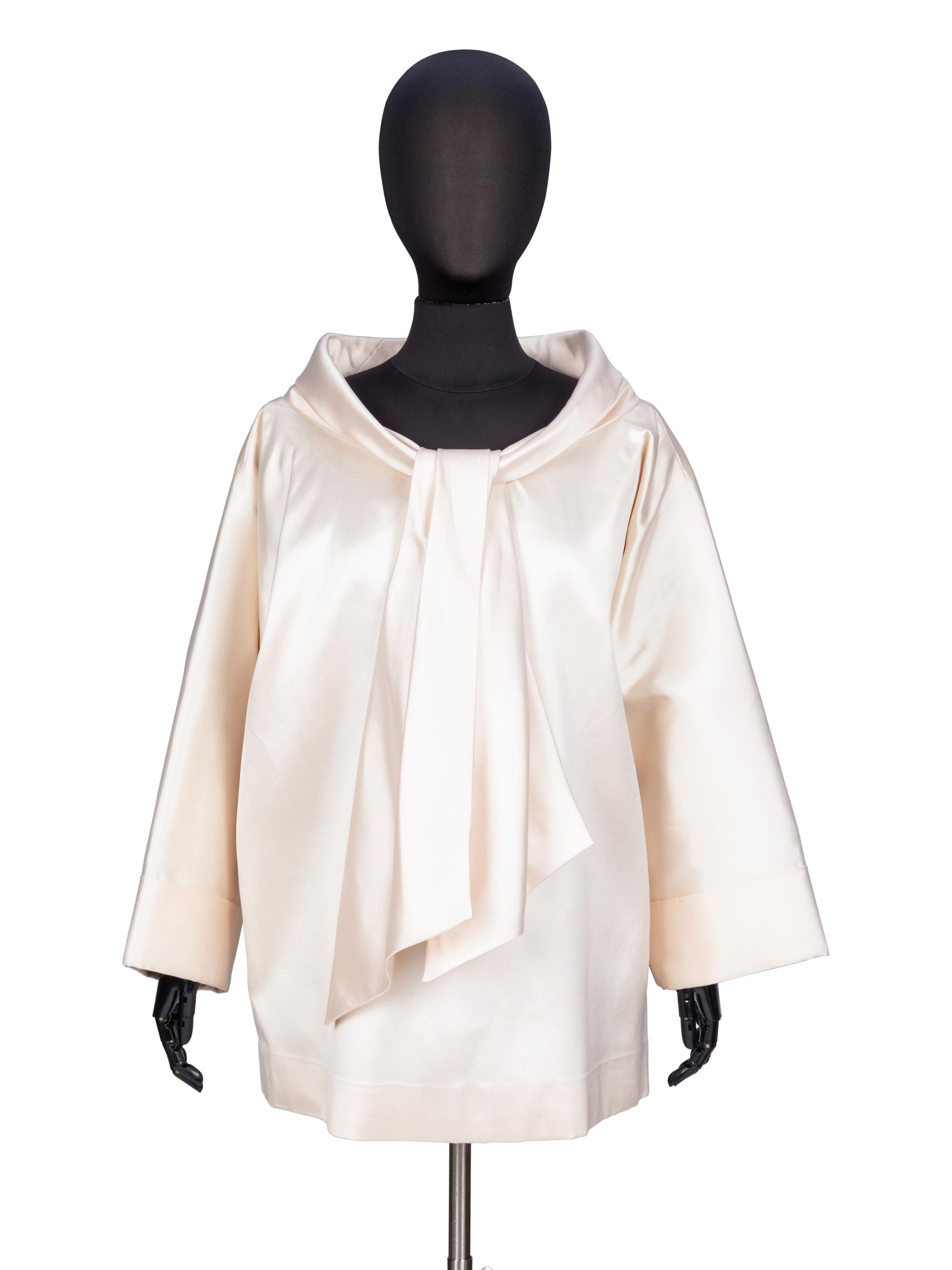 Carolyne Roehm, Cream High Neck Blouse