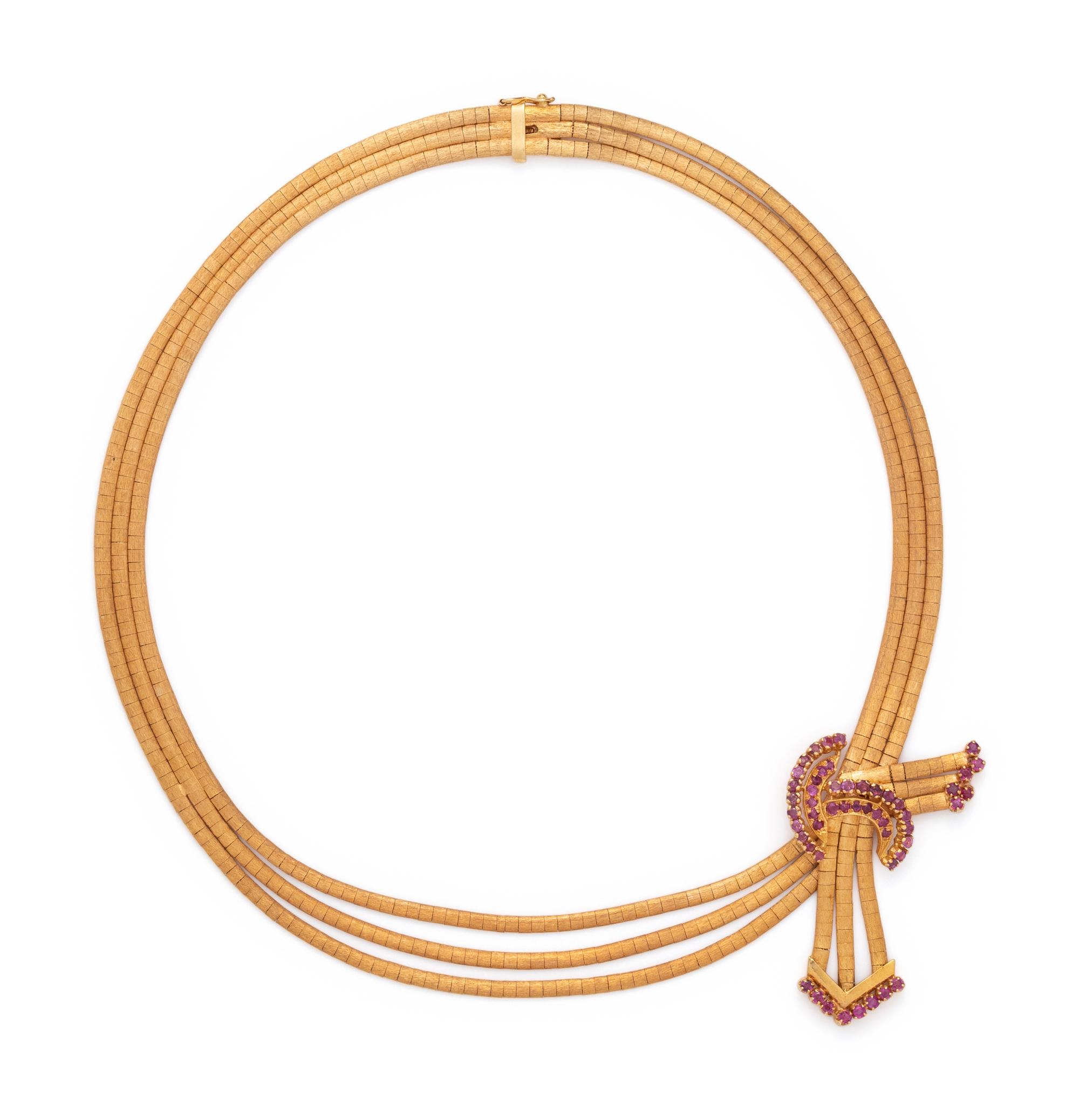 ROSE GOLD AND PINK SAPPHIRE NECKLACE