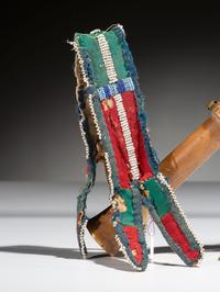 Apsáalooke Quirt, with Beaded Wrist Strap