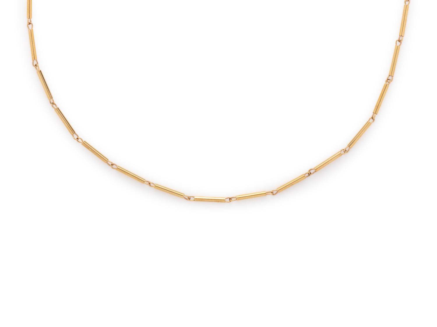 COLLECTION OF YELLOW GOLD NECKLACES