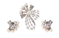 A White Gold, Cultured Pearl and Diamond Demi Parure, 17.00 dwts.