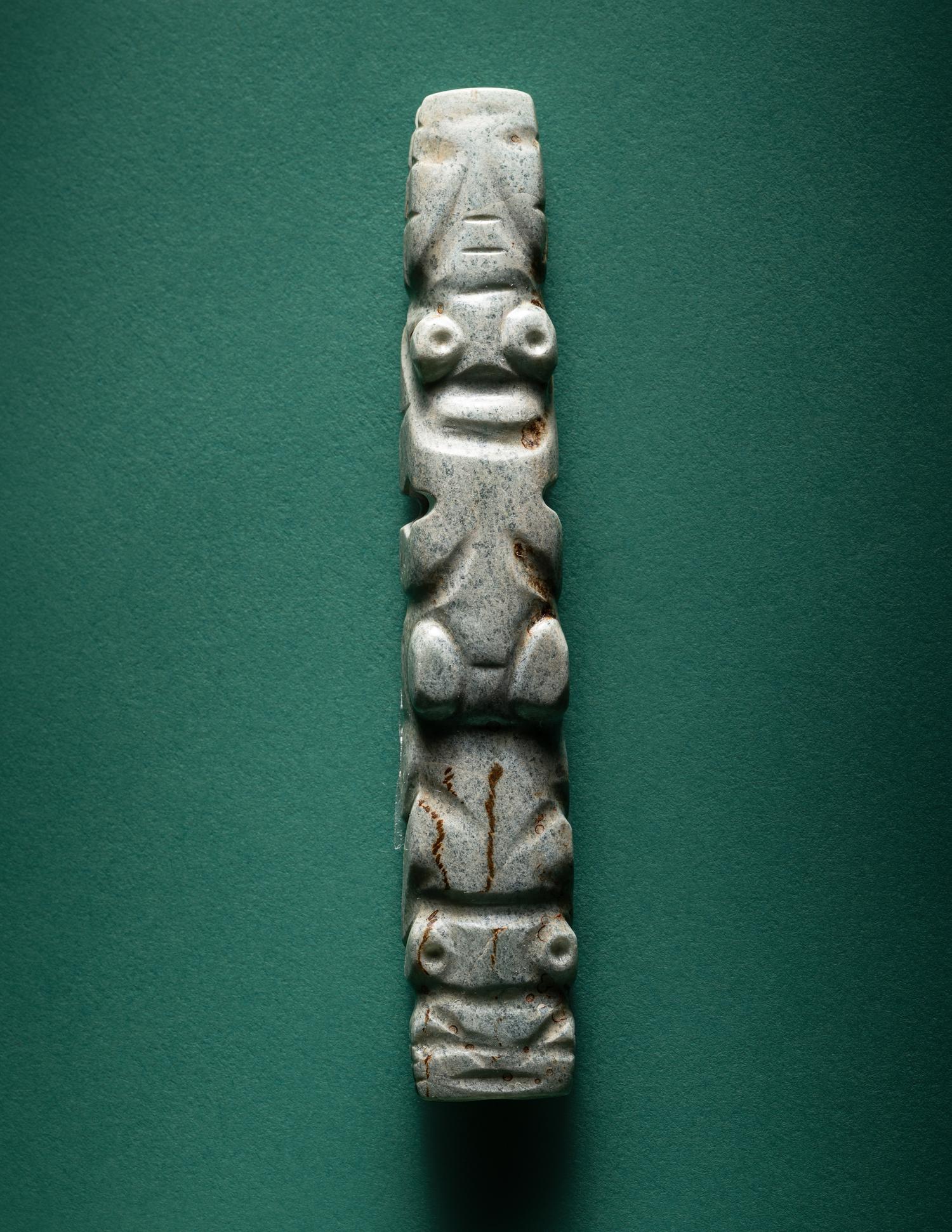 A Maya Jade Zoomorphic Pendant