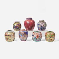 Group of seven assorted Chinese export clobbered porcelain jars and three covers 外銷瓷罐一組七件 18th to first third 19th century ????????