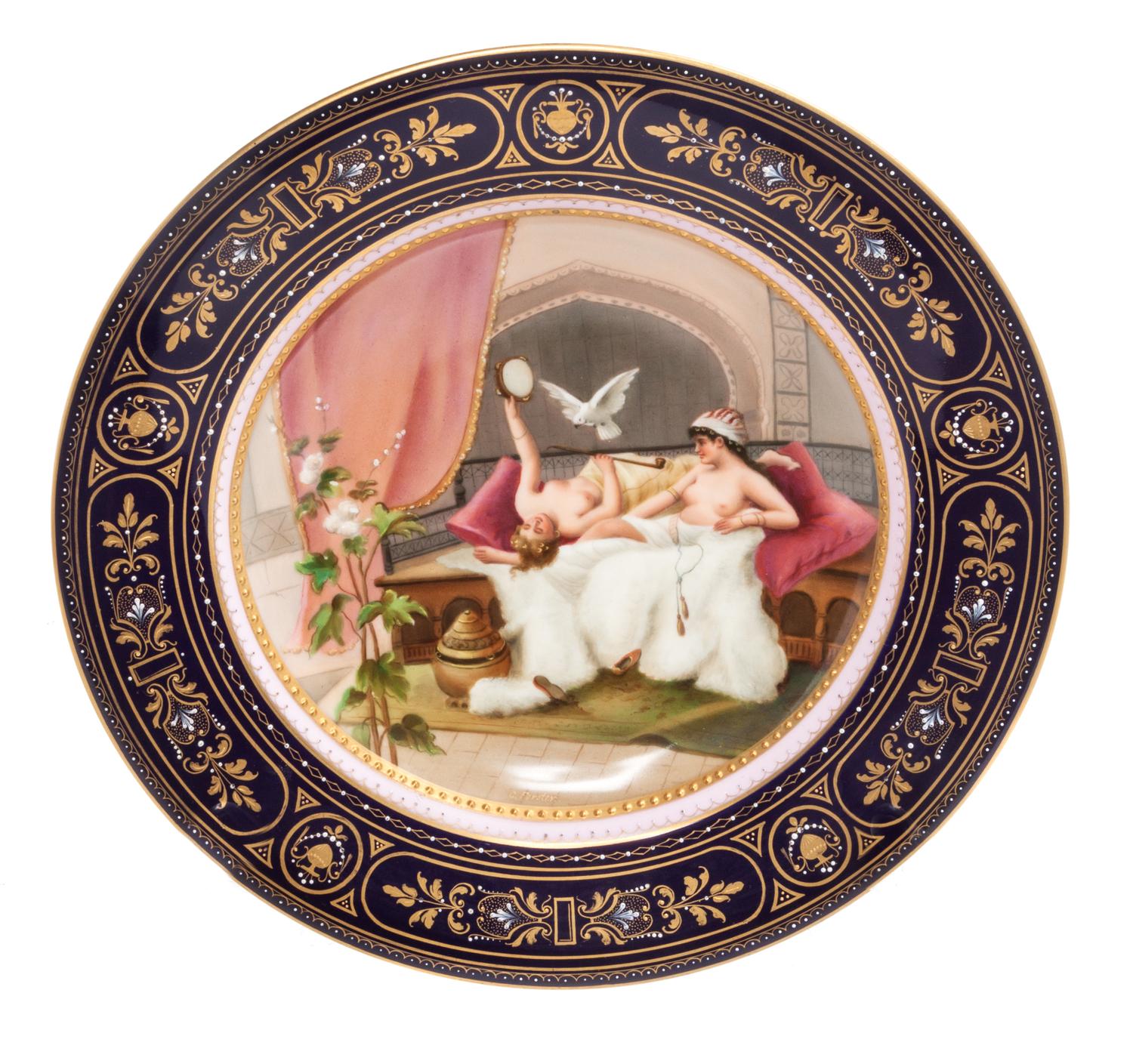 A Royal Vienna Cabinet Plate Diameter 9 1/2 inches.