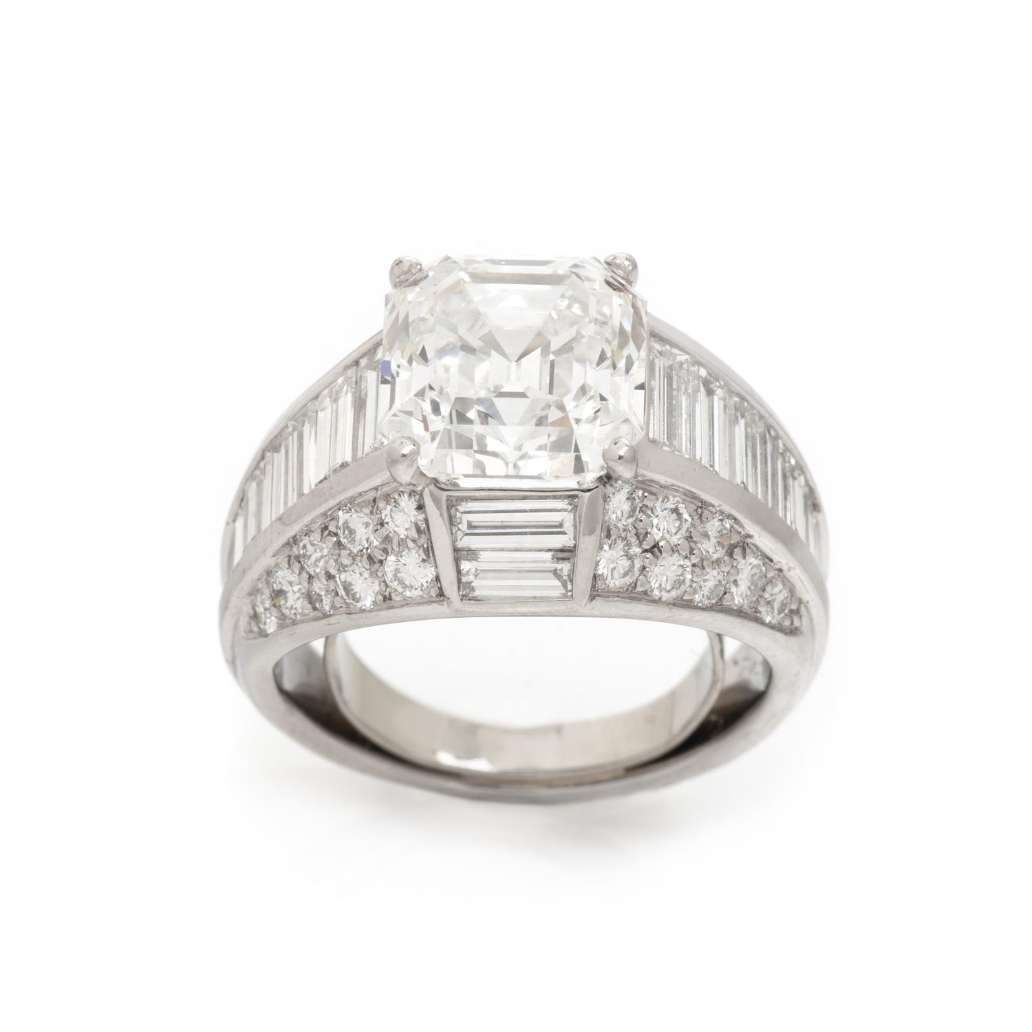 OSCAR HEYMAN, PLATINUM AND DIAMOND RING