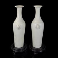 A Pair of Chinese Blanc de Chine Porcelain Vases 德化白瓷鋪首耳瓶一對