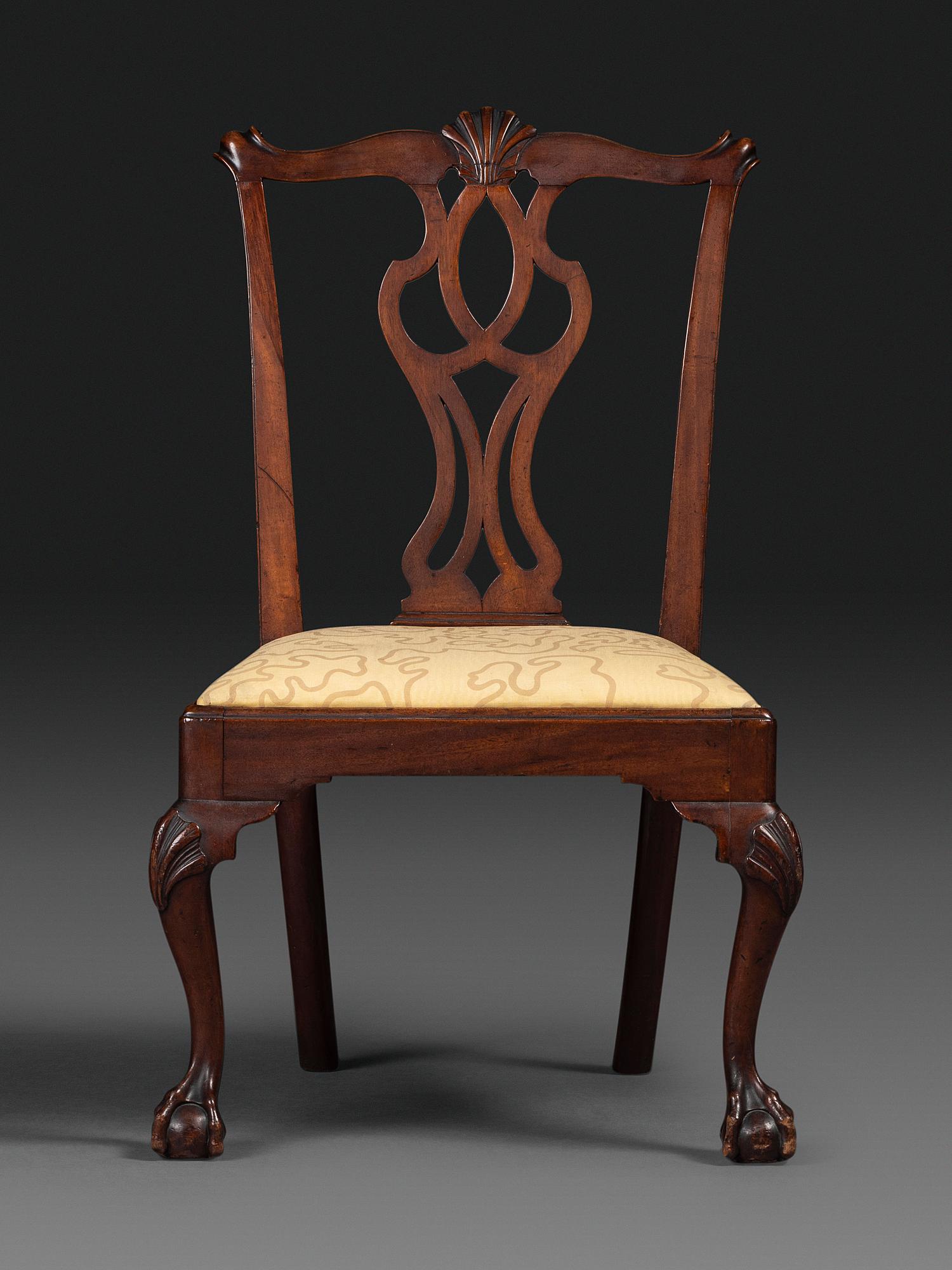 A Chippendale Shell Carved Walnut Claw-and-Ball Foot Side Chair