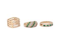 COLLECTION OF YELLOW GOLD AND GEMSTONE RINGS