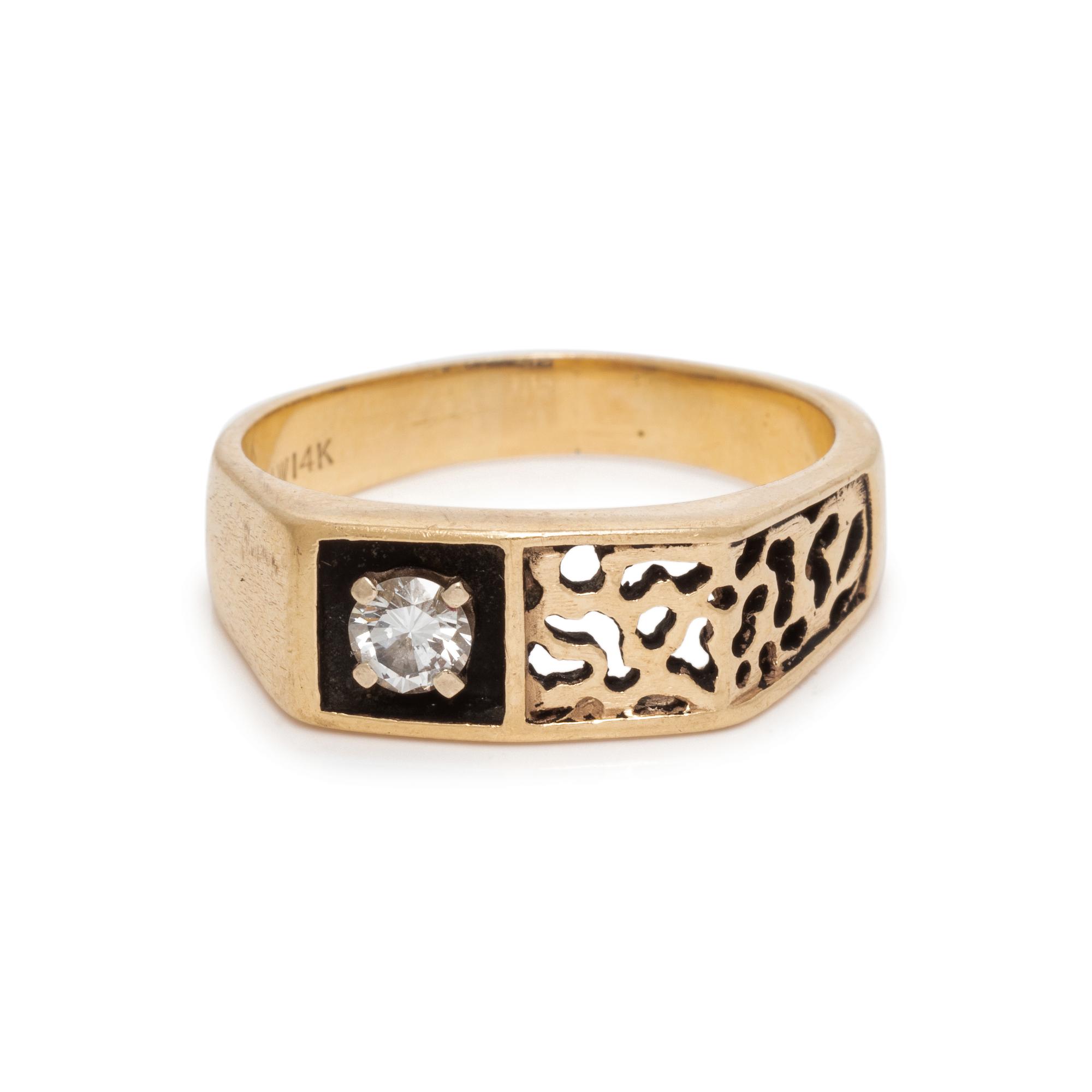 YELLOW GOLD AND DIAMOND RING