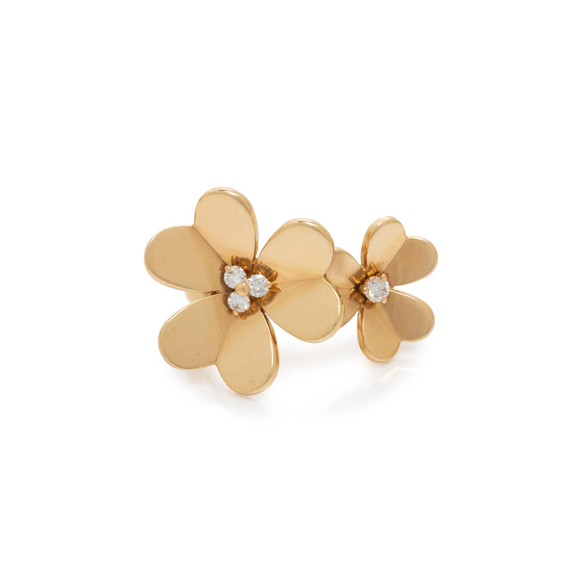VAN CLEEF & ARPELS, YELLOW GOLD AND DIAMOND 'FRIVOLE BETWEEN THE FINGER' RING