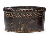 An Incised Albany Slip Presentation Butter Tub