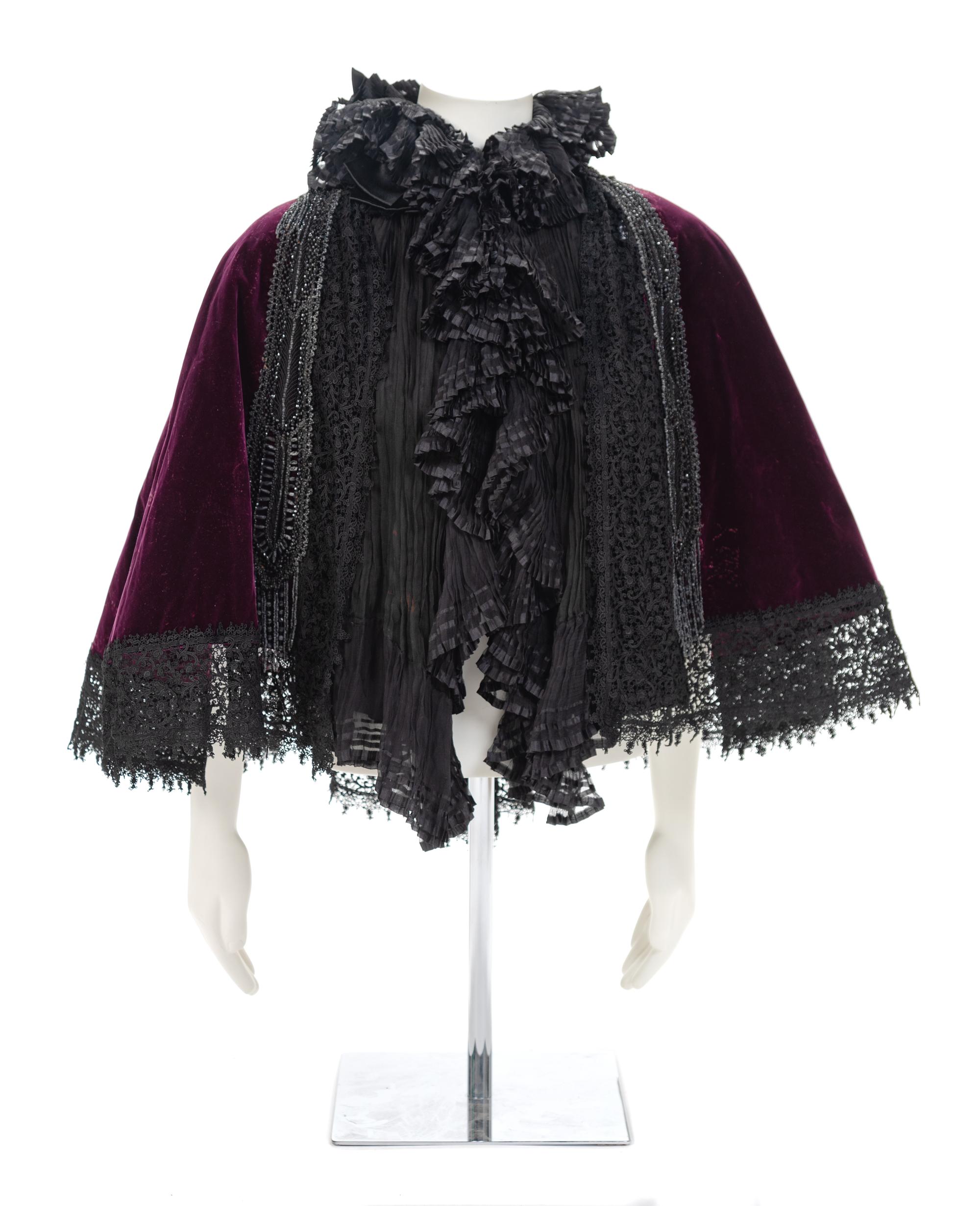 A Worth Purple Velvet and Jet Cape, 1890s No size label