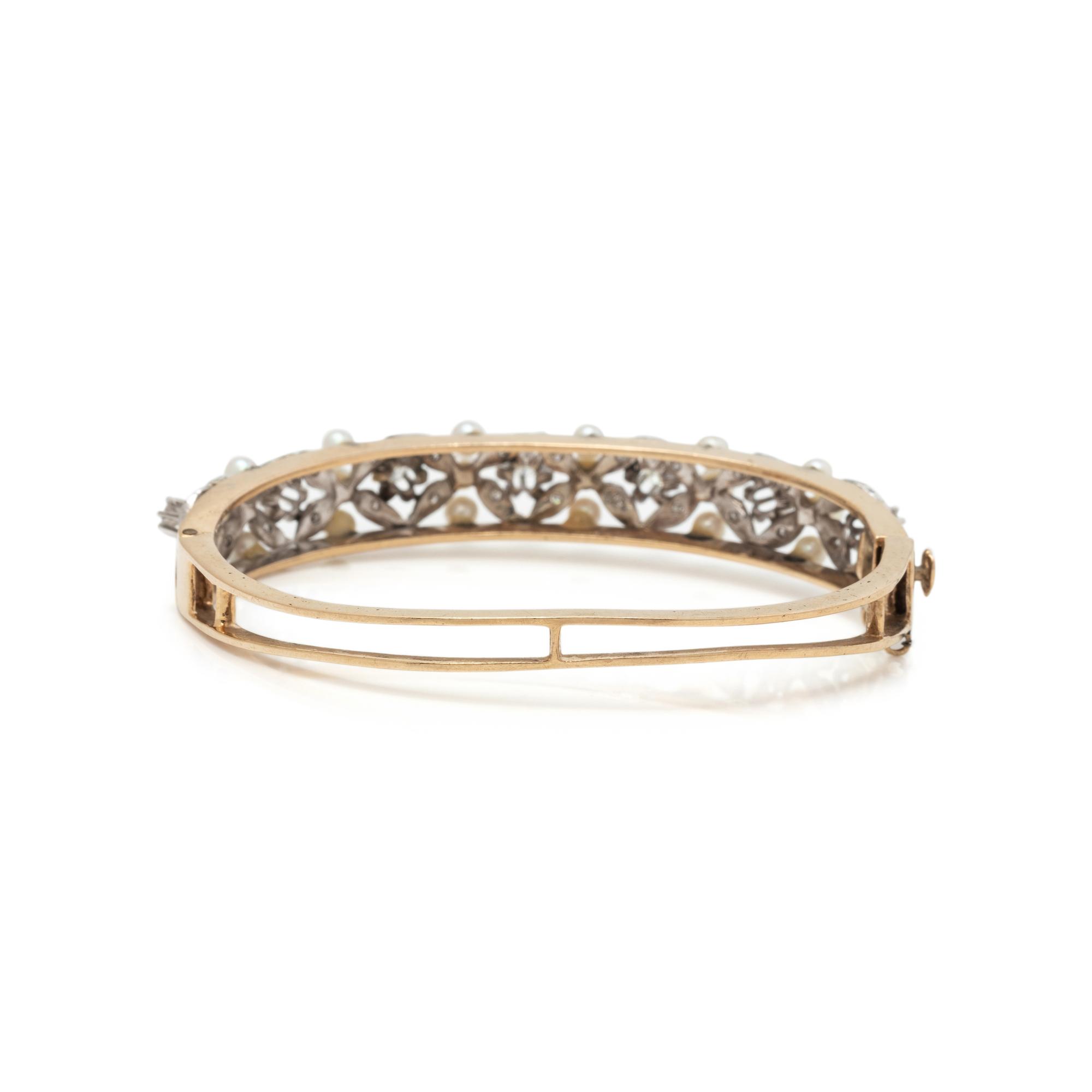 DIAMOND AND CULTURED PEARL BANGLE BRACELET