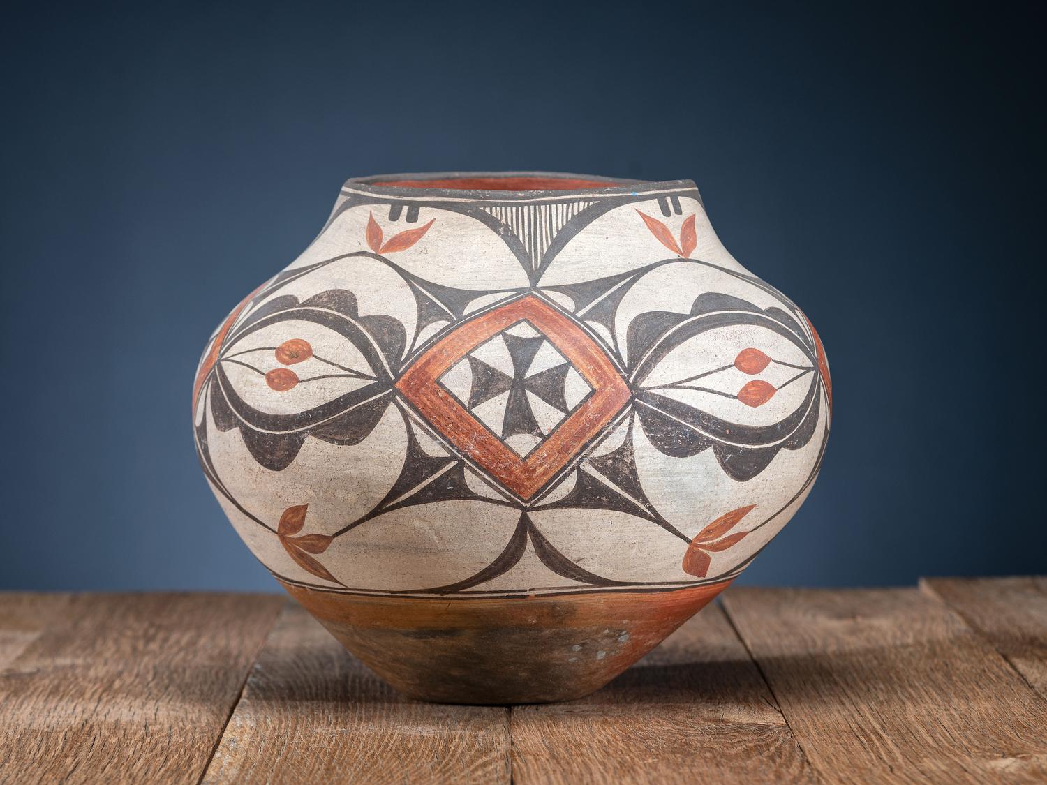 Zia Polychrome Pottery Olla