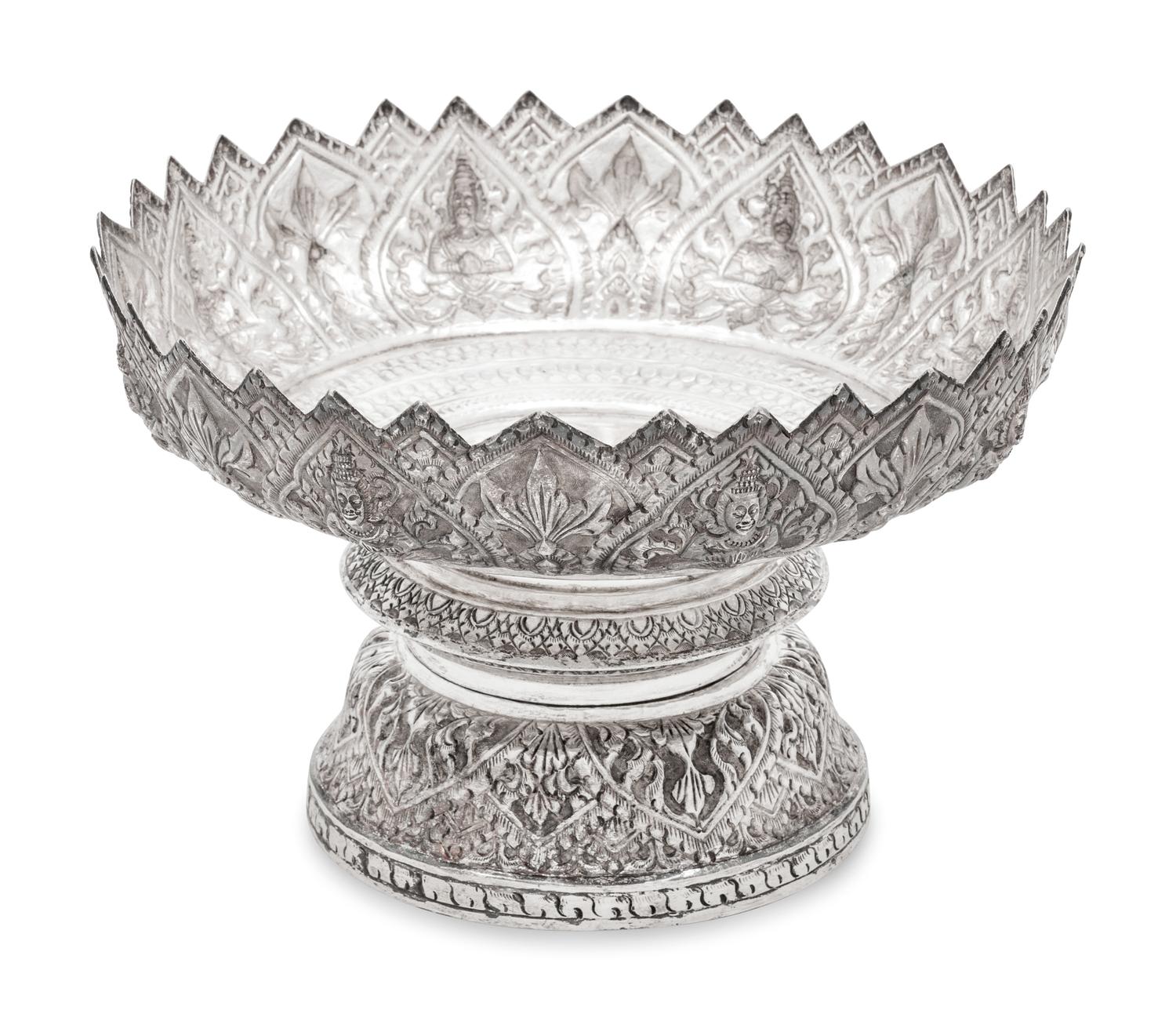 A Chinese Export Silver Bowl