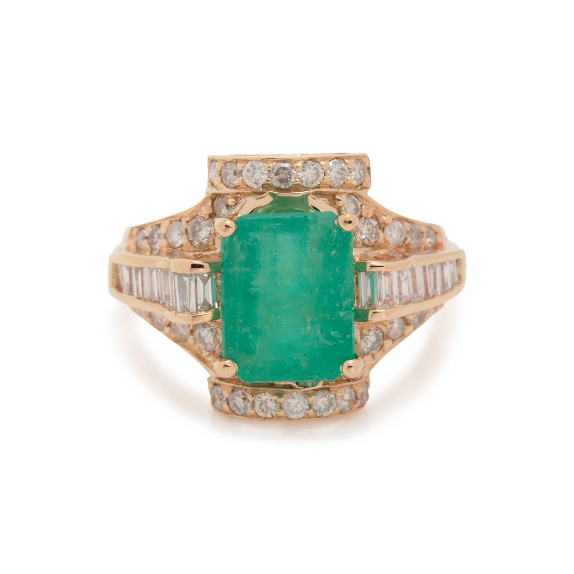 EMERALD AND DIAMOND RING
