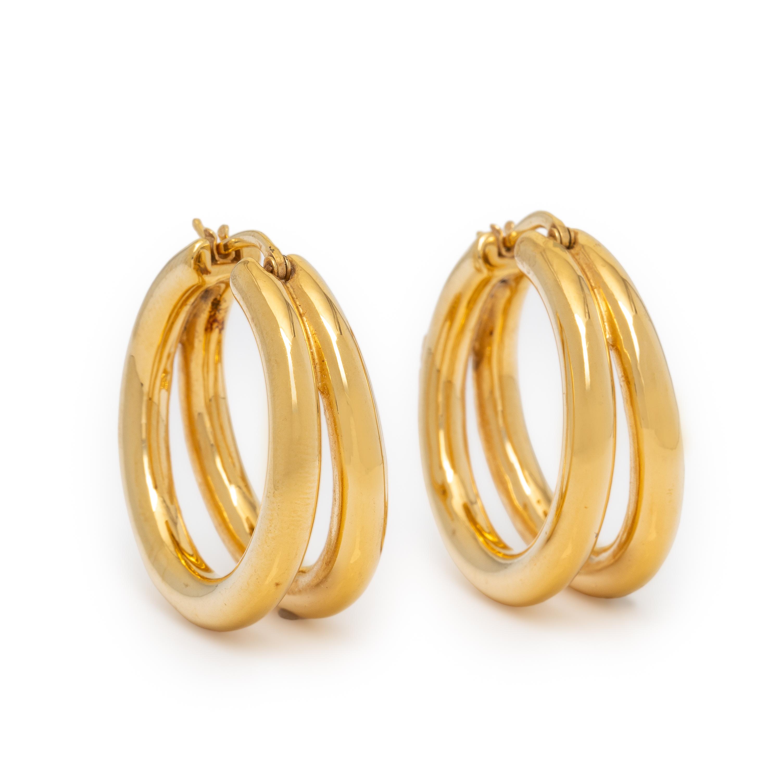 Roberto Coin, Yellow Gold Hoop Earrings