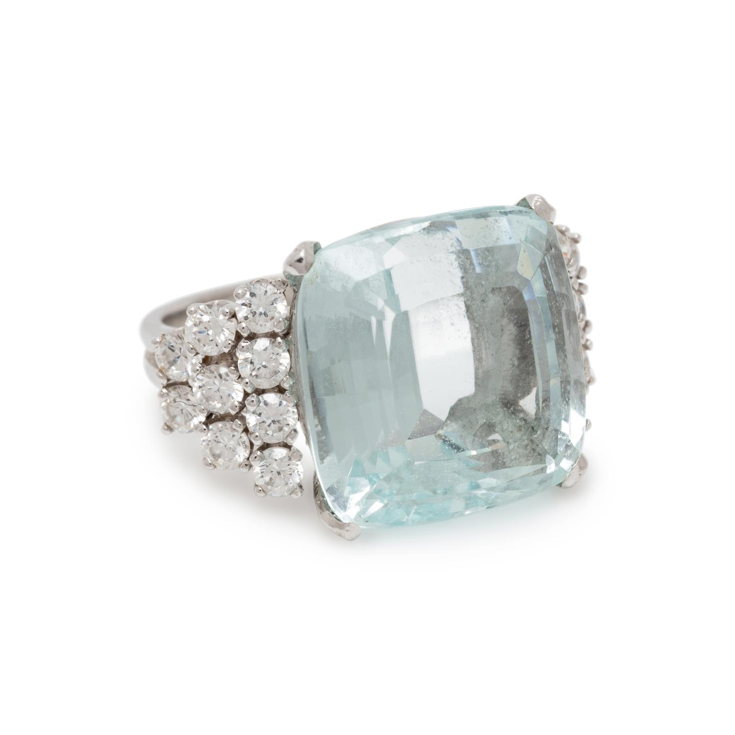 AQUAMARINE, DIAMOND, AND WHITE GOLD RING