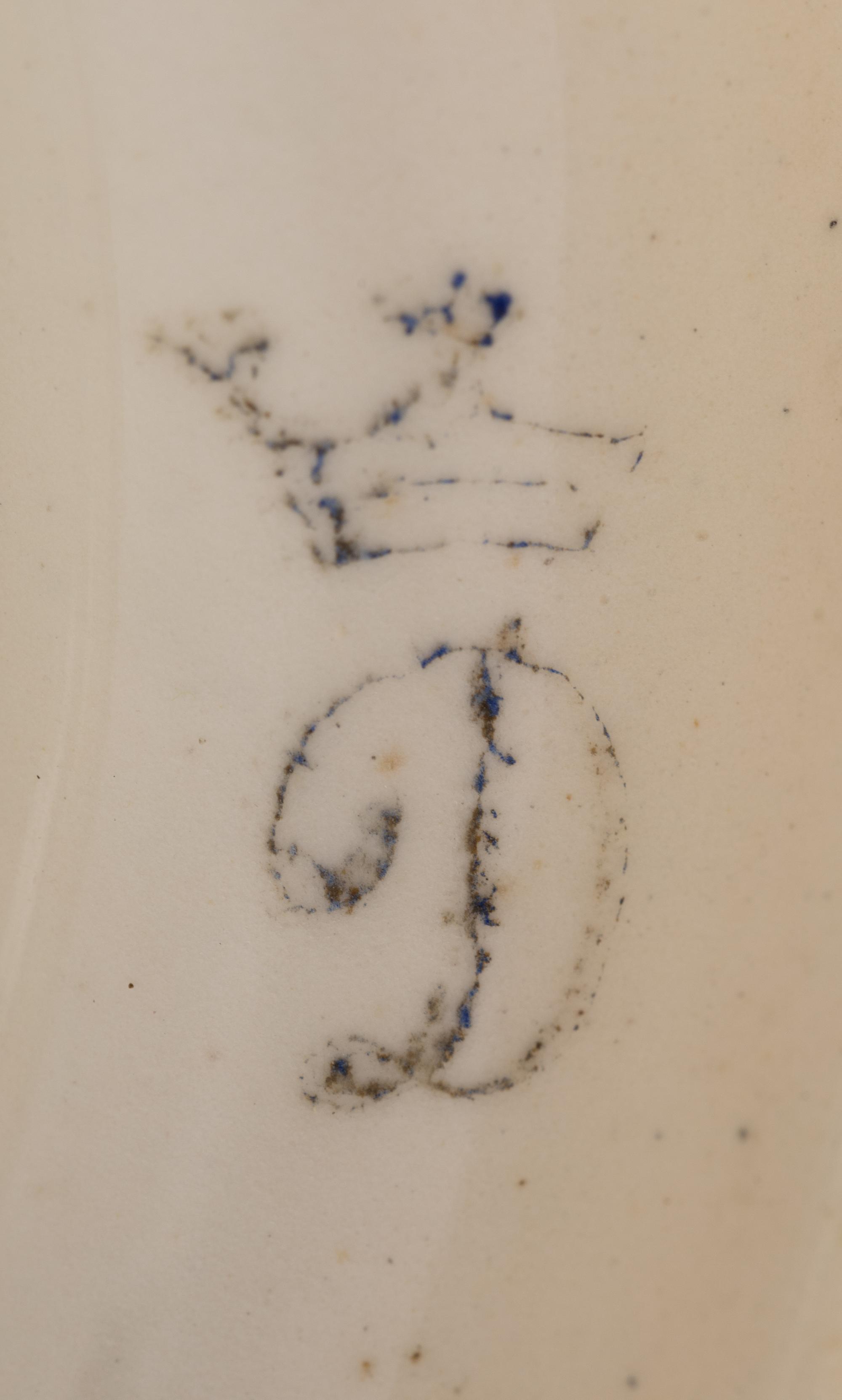 A Continental Porcelain Lidded Vase