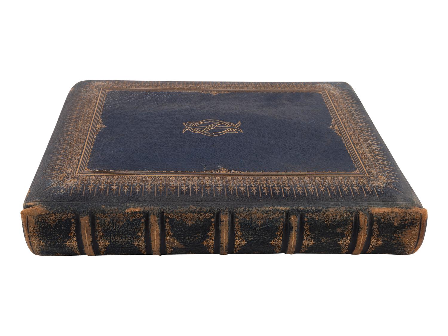 [EARLY PHOTOGRAPHY]. BEATO, Antonio (1835-1906). Album containing 29 photographs of Egypt.