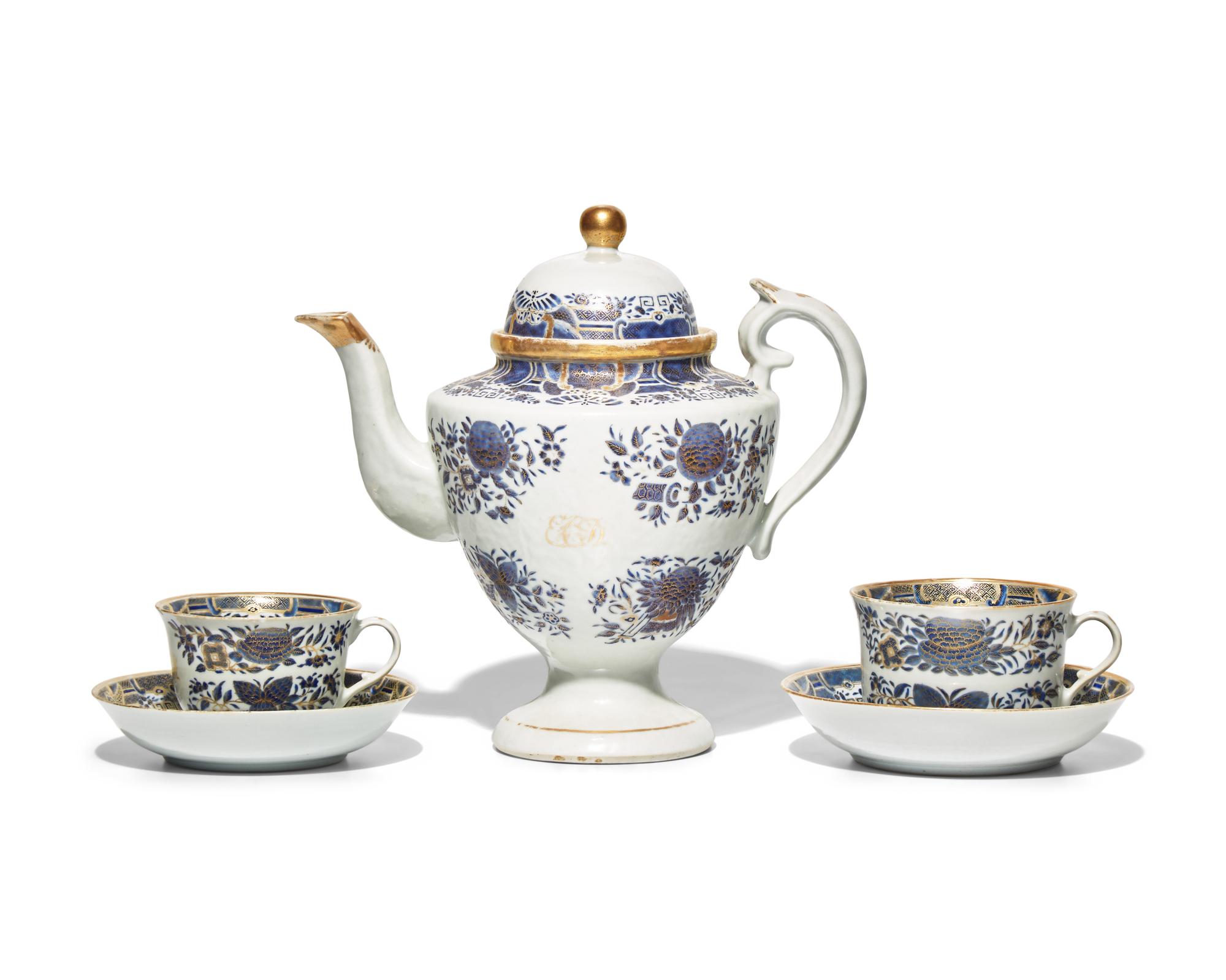 A Chinese Export Porcelain Imperial Blue Fitzhugh Coffee Pot with Two Cups and Saucers