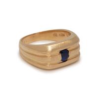 YELLOW GOLD AND TREATED SAPPHIRE RING