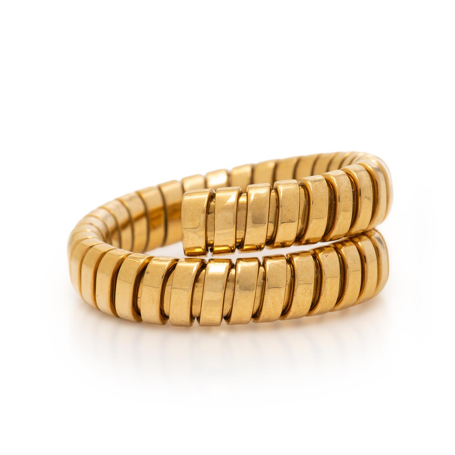 BULGARI, YELLOW GOLD 'TUBOGAS' RING