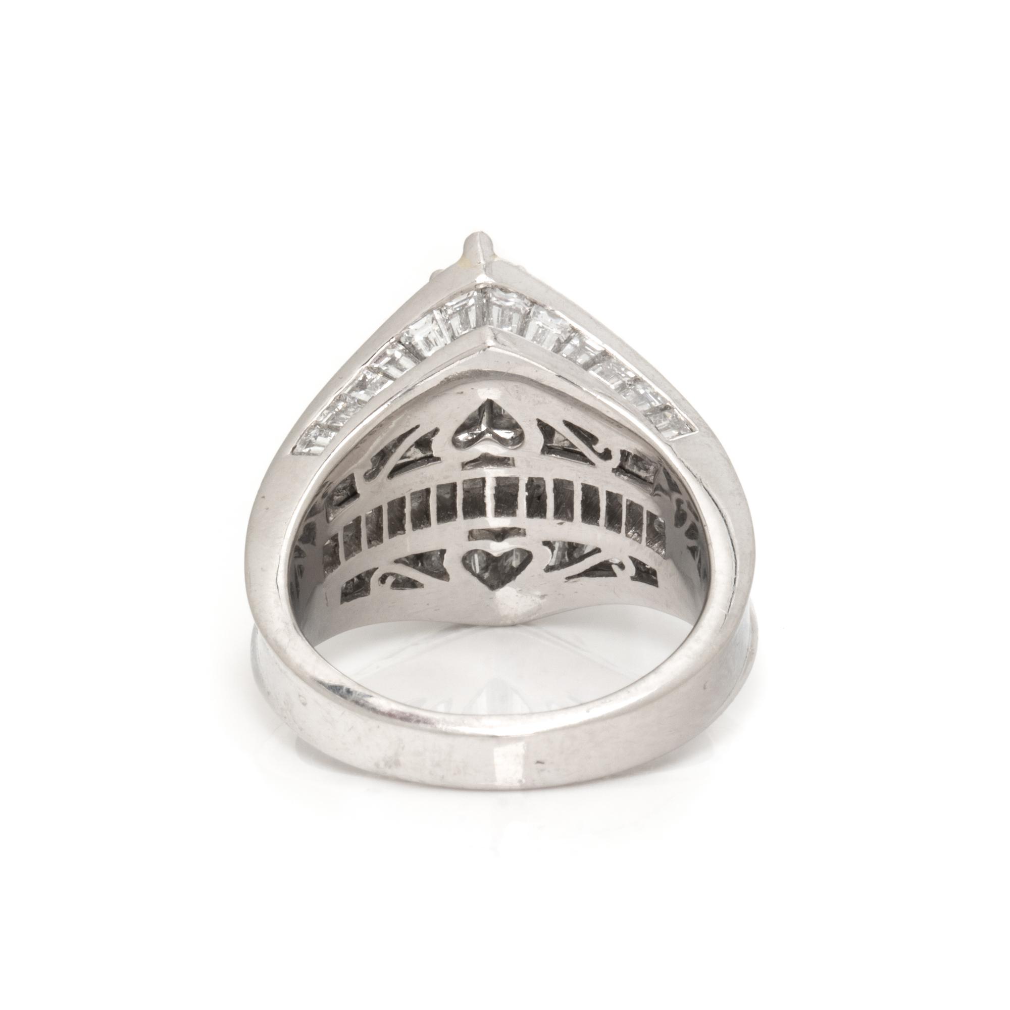 DIAMOND AND PLATINUM RING